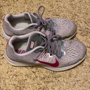 Nike zoom Winflo women’s running shoes.
